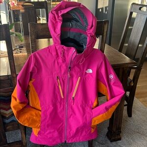 The North Face Summitt Series Women's Vibrant Pink and Orange Ski Jacket